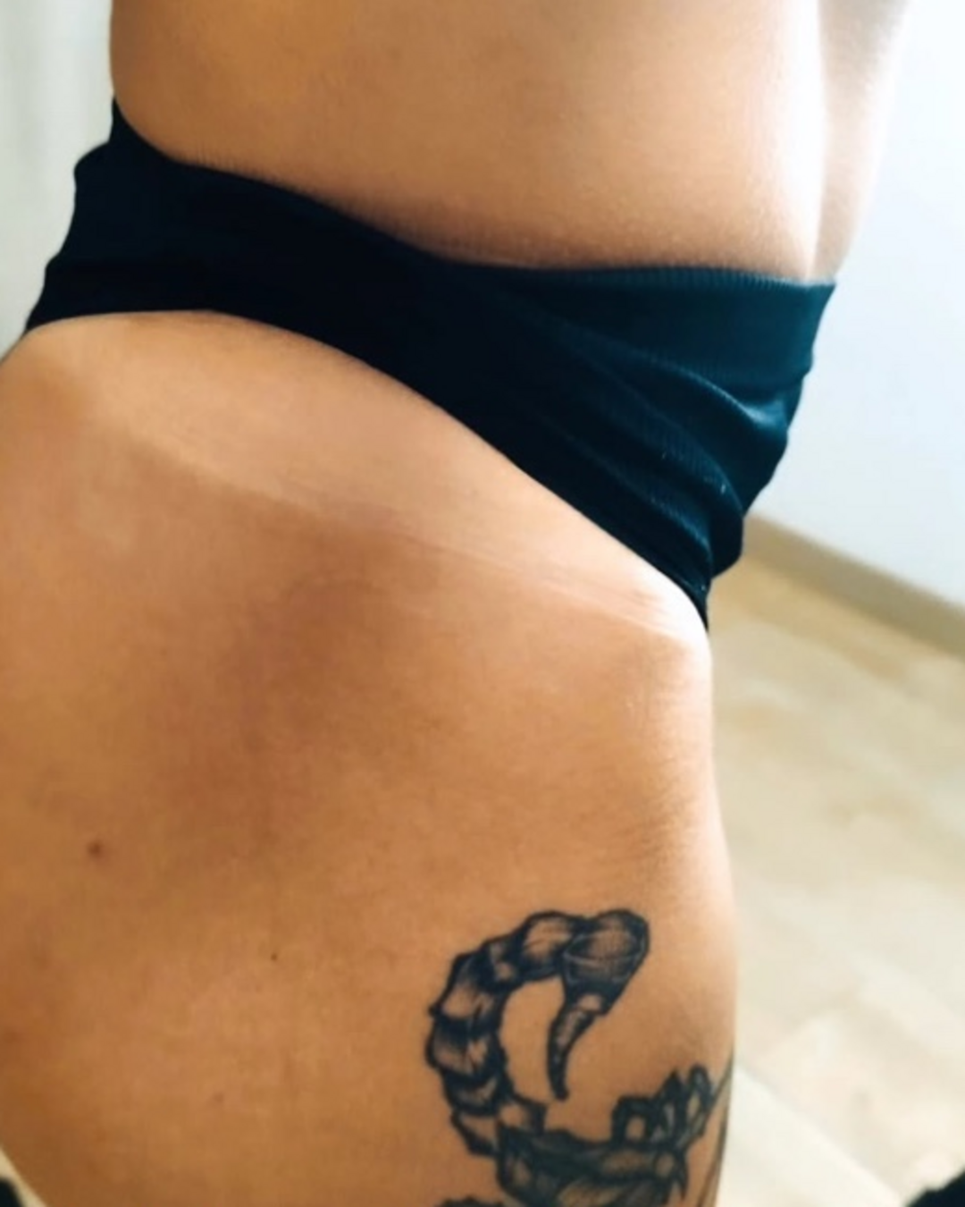 Éclat doré — réalisation Spray Tan par Le Pouvoir De Soi